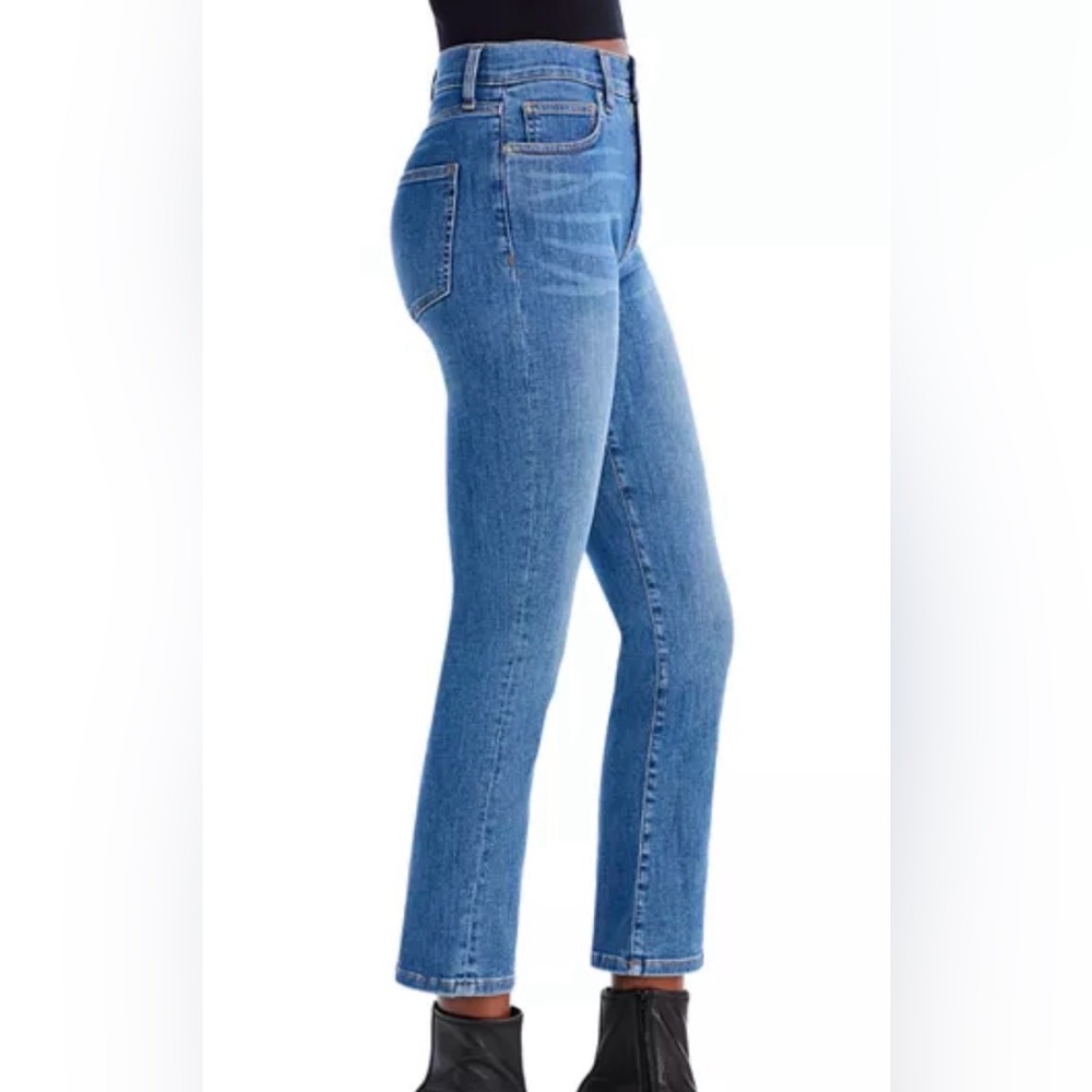 VERONICA BEARD Carly High Rise Kick Flare cropped Jean in Sierra 25 - Picture 4 of 7